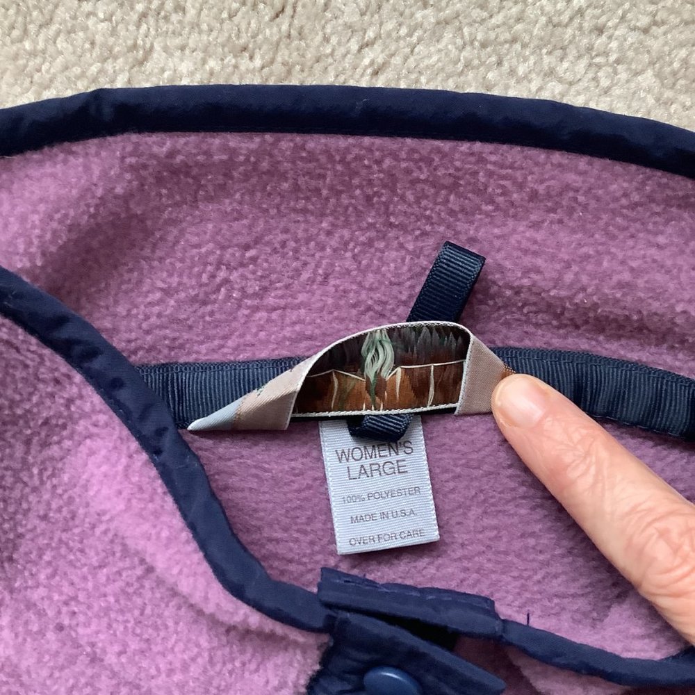 Vintage EMS Polartec fleece purple pullover Large, LN condition, USA-made - Picture 2 of 5
